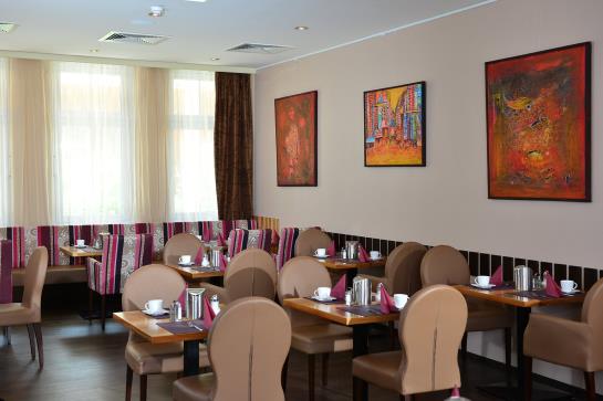 Arthotel Ana Gallery 1