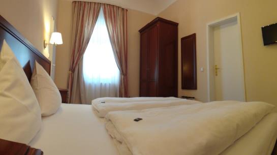 Hotel Weisses Haus 6