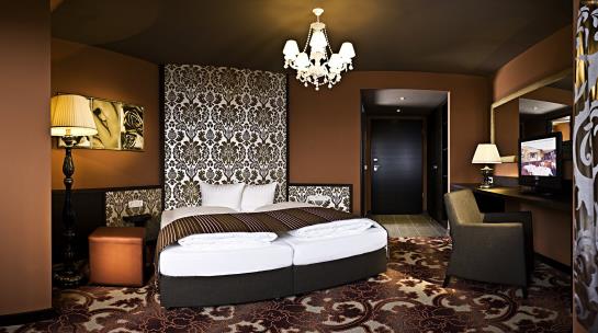 Lindner Hotel Eifeldorf Grüne Hölle Nürburgring 2