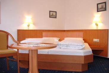 Hotel Garni Eden 14