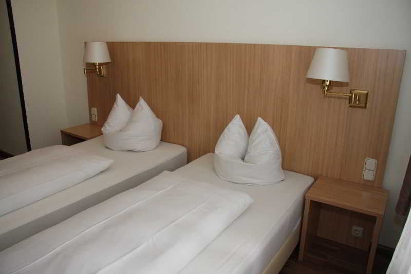 Hotel Bellevue Dusseldorf 5