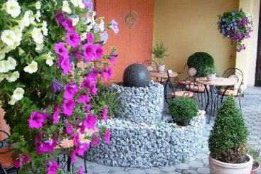 Wohlfühlhotel Sonnengarten 8