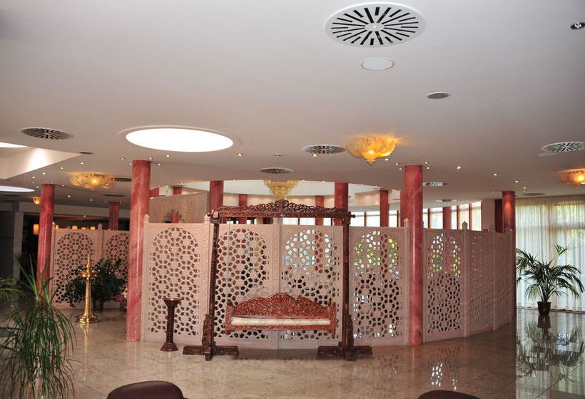 Hôtel Raj Mahal Medical Spa & Semi 8