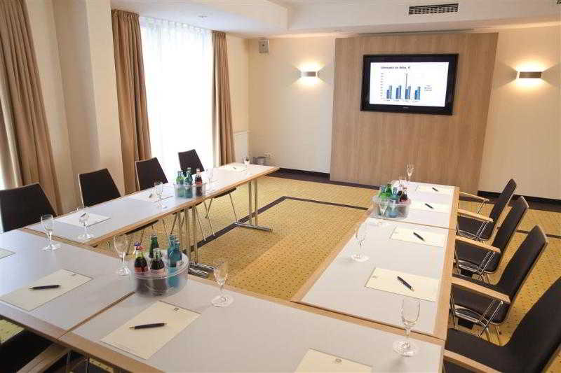 Best Western Plus Hotel LanzCarre 5