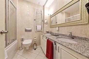 Unique Hotel Dortmund 12