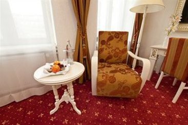 Unique Hotel Dortmund 14