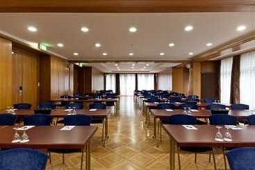 Unique Hotel Dortmund 6