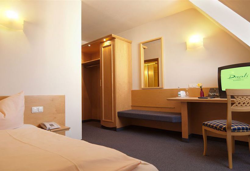 Drexel's Parkhotel 11