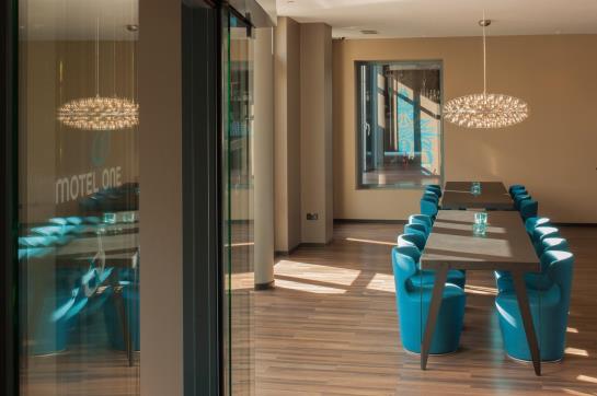 Motel One Stuttgart 6