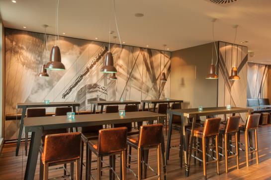 Motel One Stuttgart 8