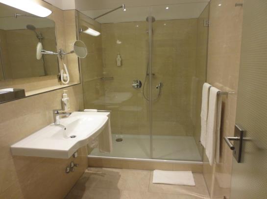 Hotel Ludwig Im Park 4