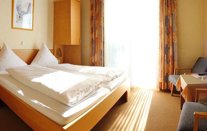 Hotel Am Steinbachtal 11