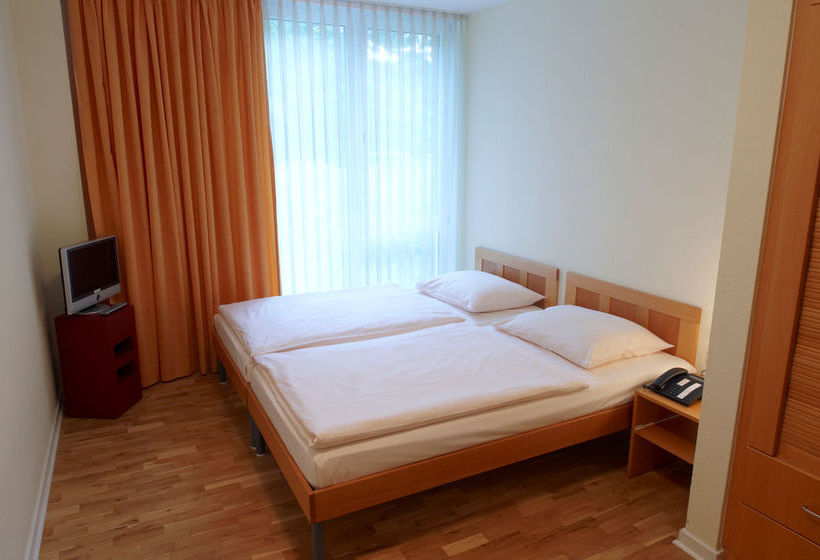 Hotel Top Commundo Neuss 1