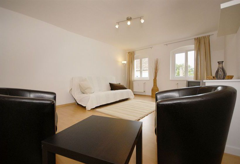 Old Town Apartments Zehdenicker Strasse 12