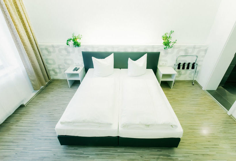 Fair Hotel Moenchengladbach City 12