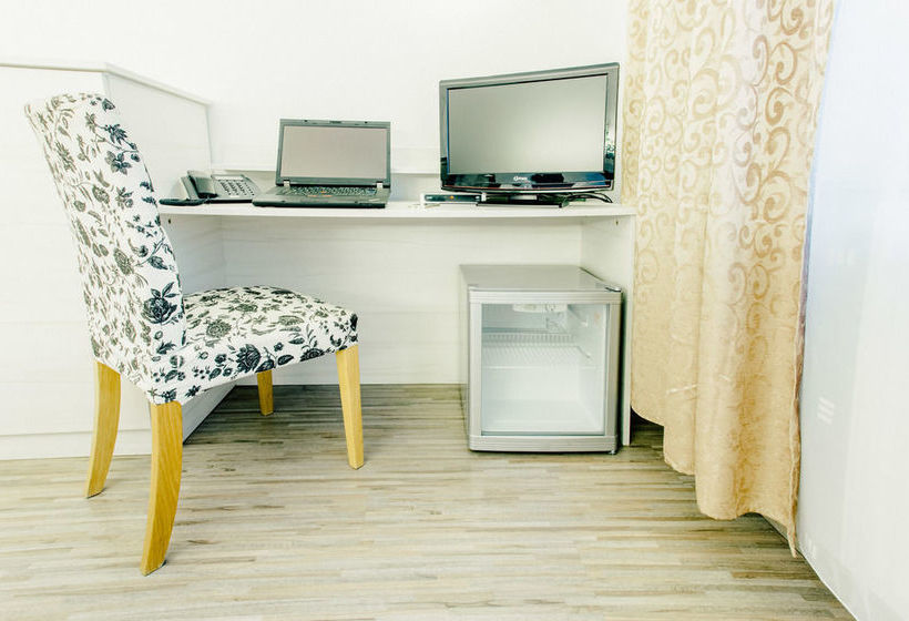 Fair Hotel Moenchengladbach City 8