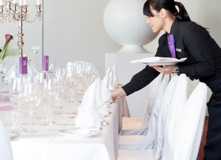 Van Der Valk Airporthotel Dusseldorf 15