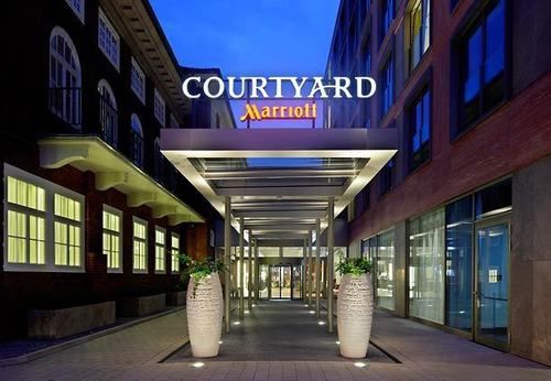 Hotel Courtyard Bremen 14