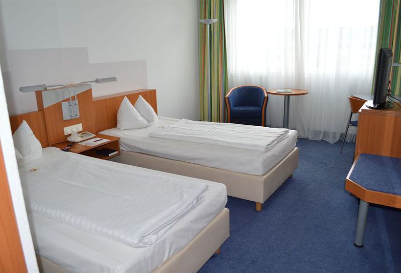 Hotel Ramada by Wyndham Hannover 7