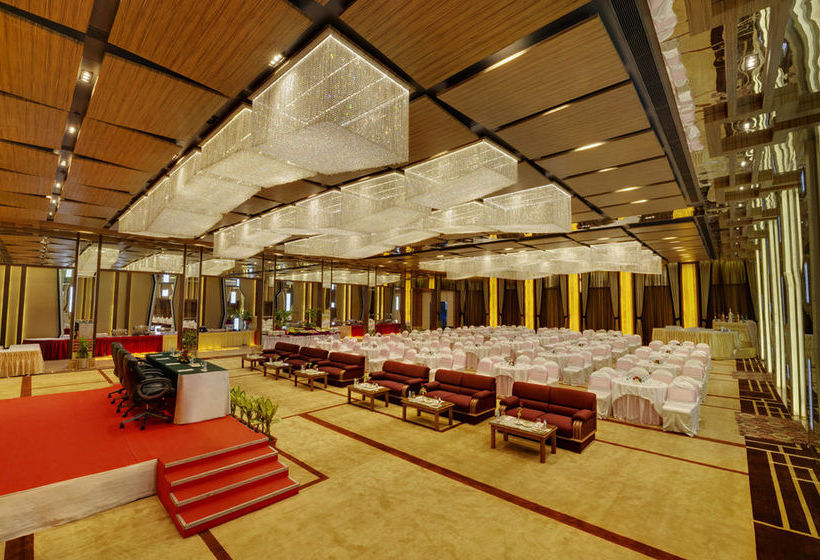 Hotel Babylon International 20