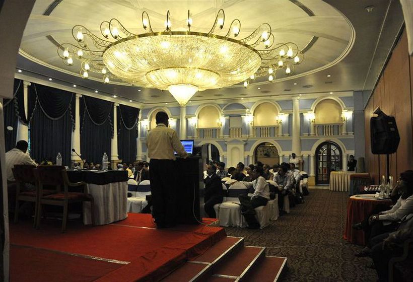 Hotel Babylon International 7