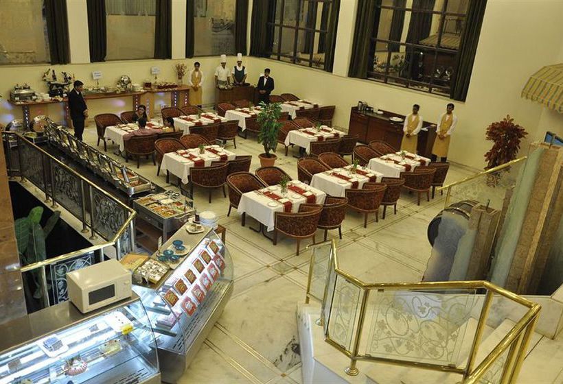 Hotel Babylon International 9