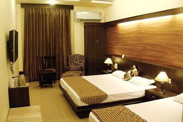 Hotel Cj International