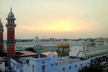 Hotel Cj International 1