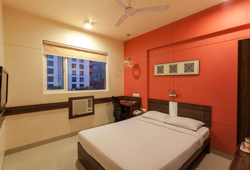 Hotel Ginger Surat 20