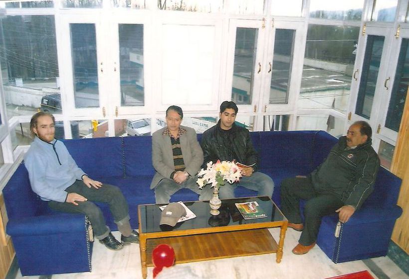 Hotel Zahgeer Continental Srinagar