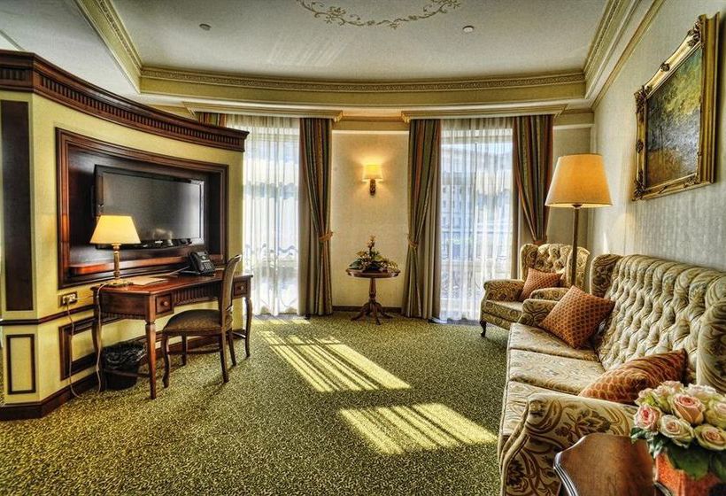 Hotel Garden Ring 10