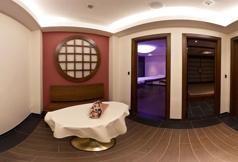 Hotel Garden Ring 19