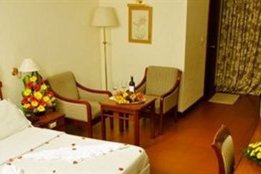 Hotel Issacs Residency 6