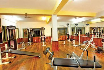 Hotel Mountain Club Munnar 15