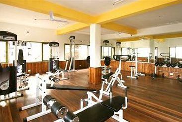 Hotel Mountain Club Munnar 5