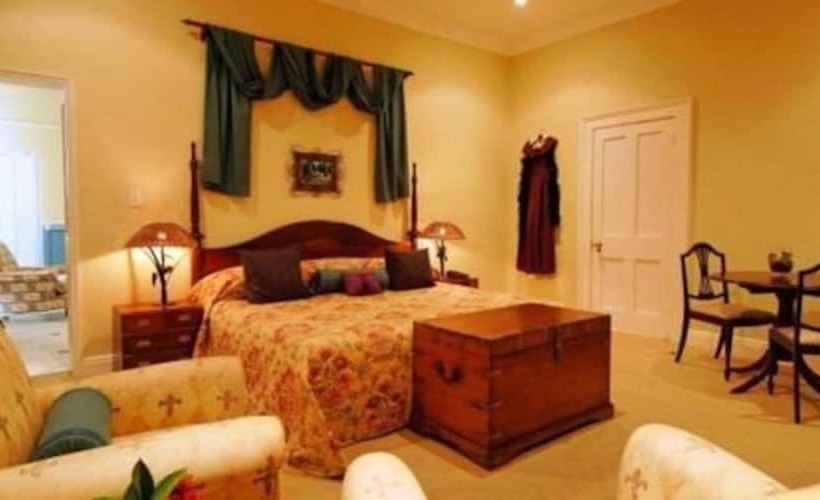 Pontac Manor Hotel 2