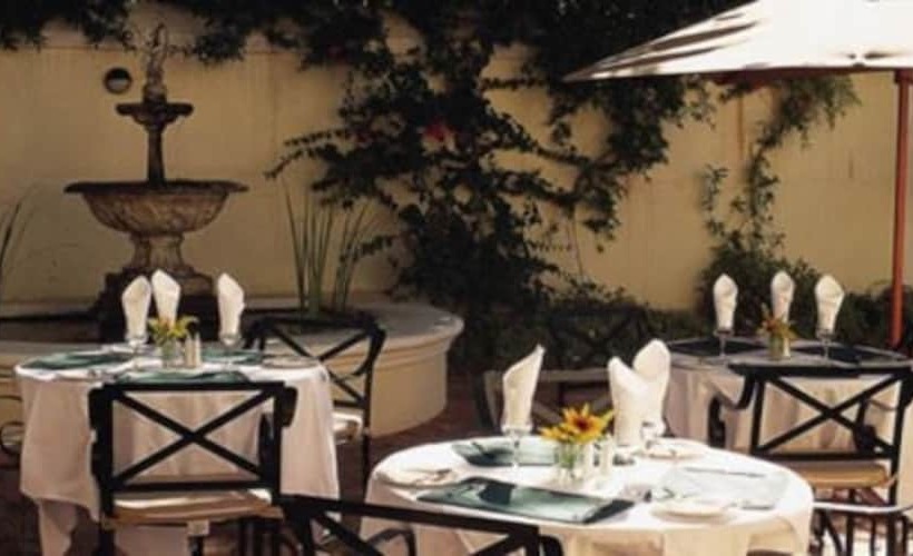 Pontac Manor Hotel 4