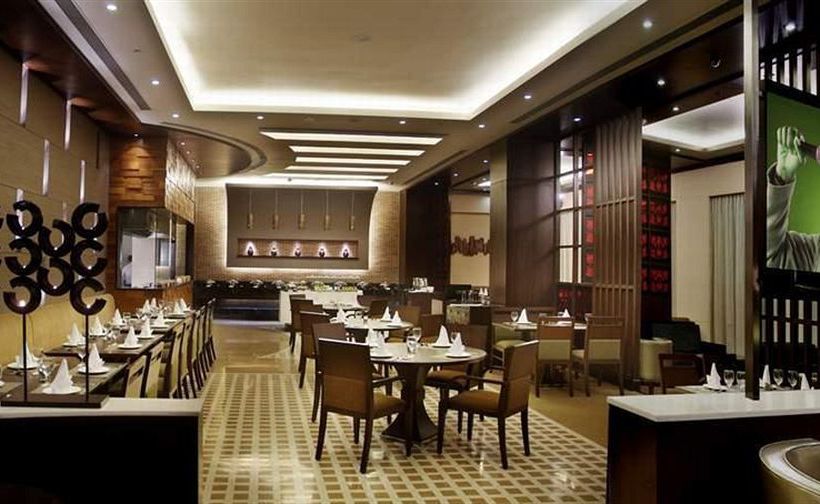 Goldfinch Hotel Delhi 1