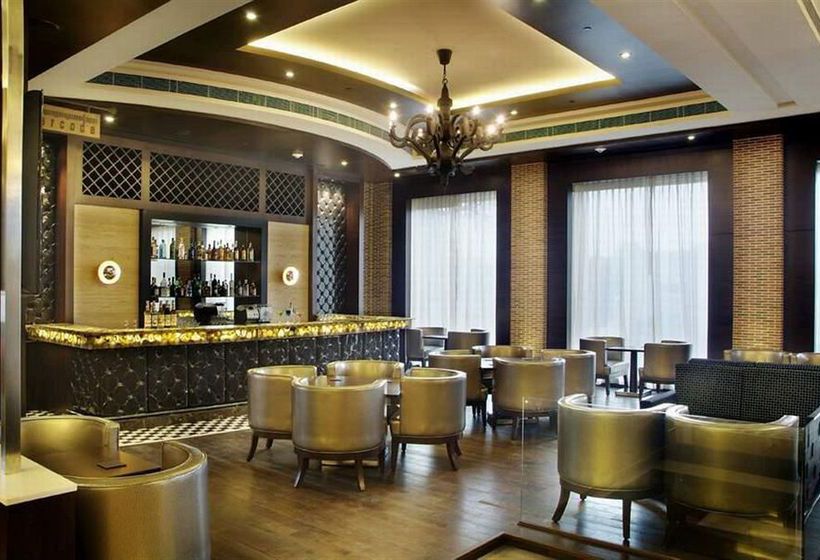 Goldfinch Hotel Delhi 3