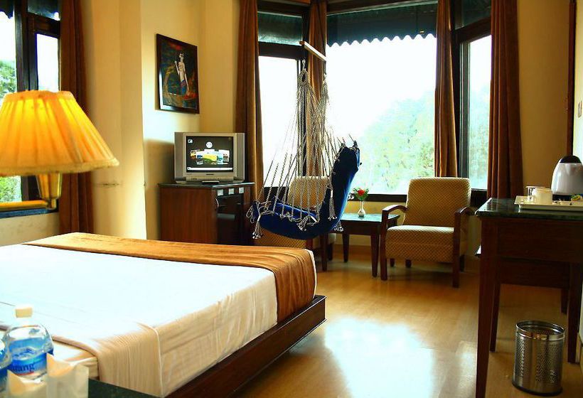 Hotel Kasauli Woods 16