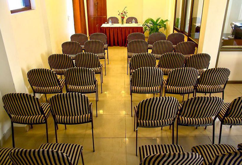 Hotel Kasauli Woods 5