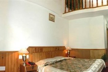 Hotel Khushboo Resort 4