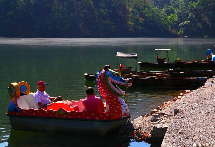 Hotel Country Inn Sattal 12