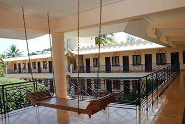 Hotel Woodland Prime Castle 1