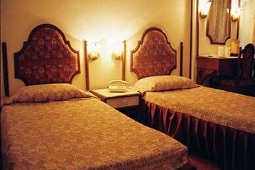 Hotel Regency Resorts 4