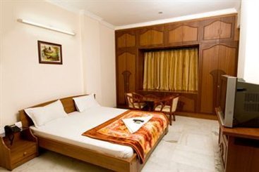 Hotel Sri Sai Cyber Guest House 3