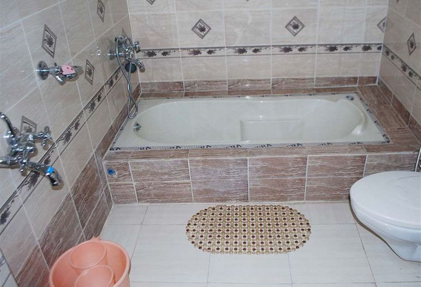 Hotel Arya Palace Bhubaneshwar