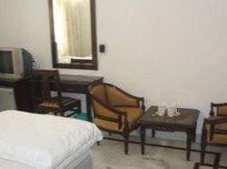 Hotel Affordable Home Stays 4