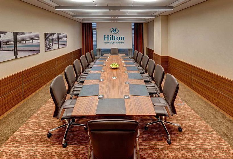 Hotel Hilton Frankfurt Airport 4