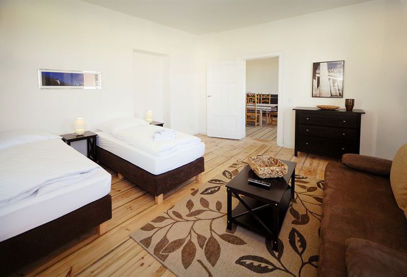 Old Town Apartments Metzer Strasse 1